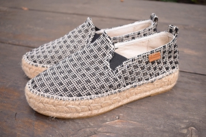D&eacute;couvrez la qualit&eacute; de nos espadrilles